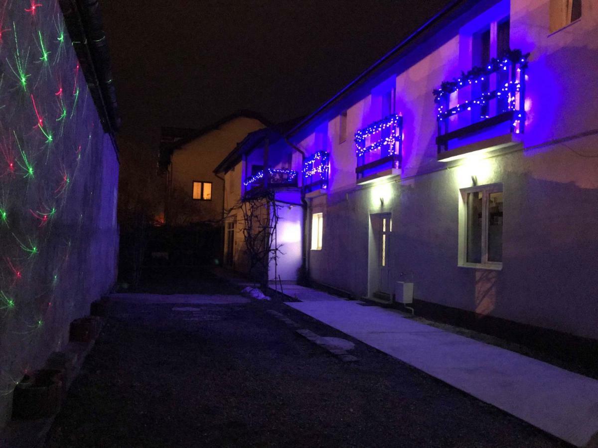 Casa Mais Braşov Exteriör bild